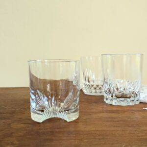 verre vintage large et bas wkisky